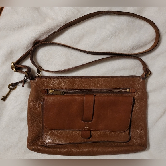 Fossil Brown Pebbled Leather Crossbody Bag with Adjustable Strap - Picture 1 of 13